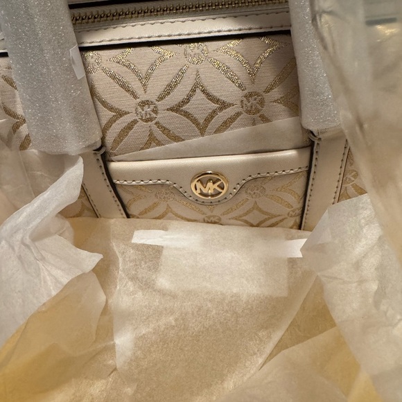 Michael Kors Travel Small Mini Duffle Crossbody Handbag Purse (Pale Gold Multi) - Picture 3 of 6